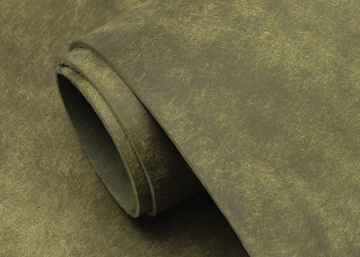 Pueblo Olive leather swatch