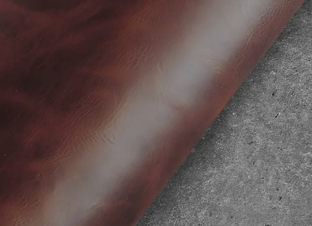 Badalassi Carlo Waxy Tobacco leather swatch